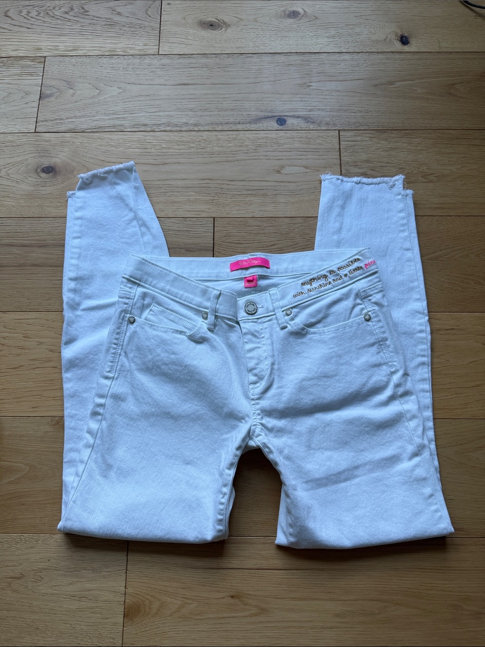 Lilly Pulitzer White Skinny Jeans Cursive Graphic Low-Rise Coastal Preppy Resort
